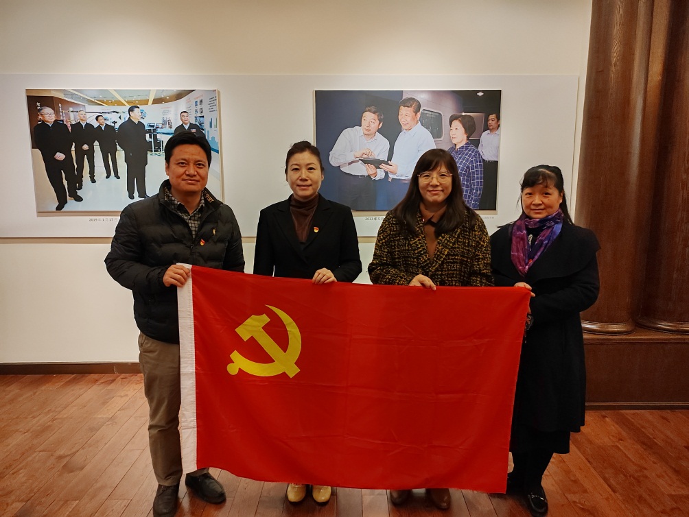 说明: C:\Users\Lenovo\Desktop\yl7703永利集团师生开展党支部联合主题党日活动\20231117党日活动4.jpg